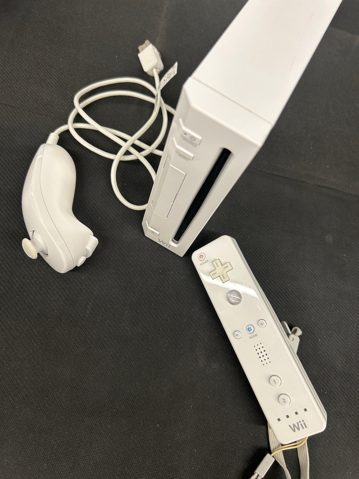 
                  
                    Wii konsol (hvid)
                  
                