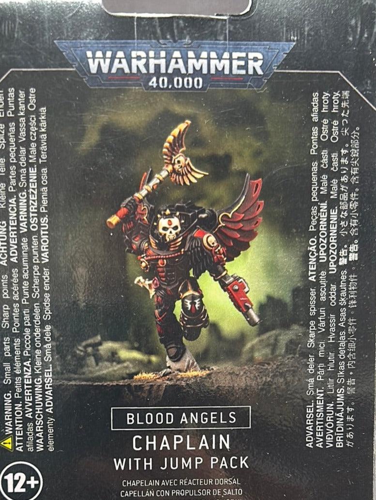 BLOOD ANGELS CHAPLAIN WITH JUMP PACK - ZZGames.dk