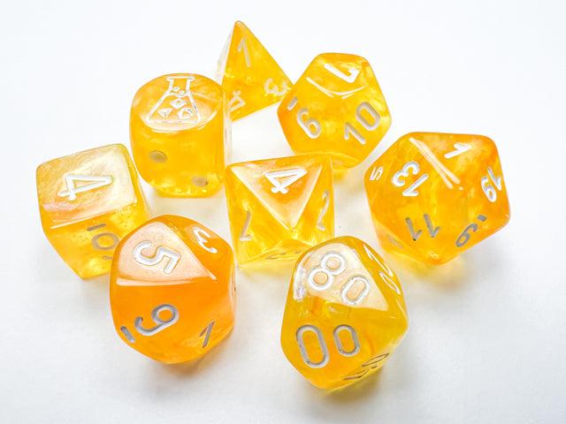Borealis Polyhedral 7-Die Set - Canary/white luminary (with bonus die) - ZZGames.dk