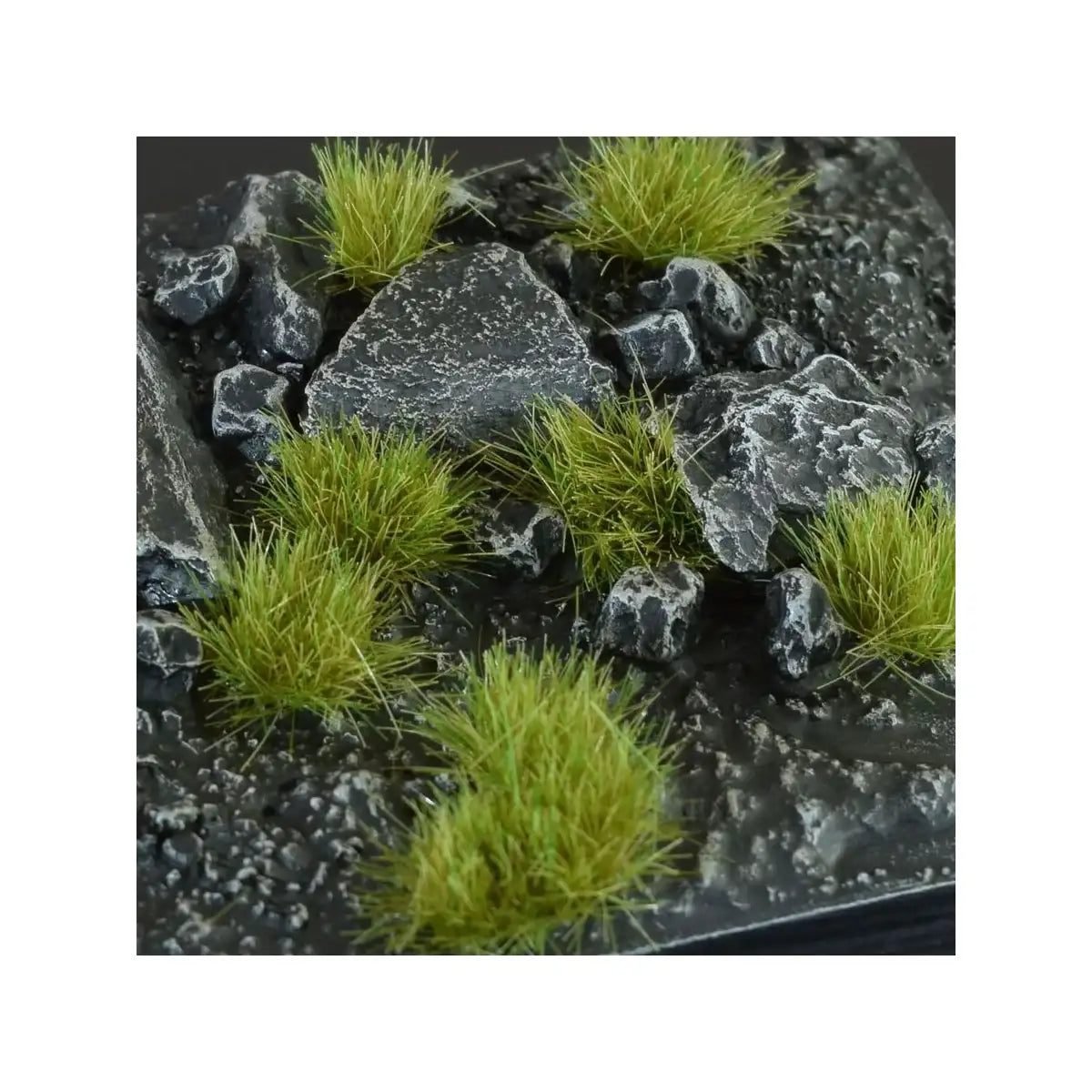 Tufts Dry Green 6mm Wild