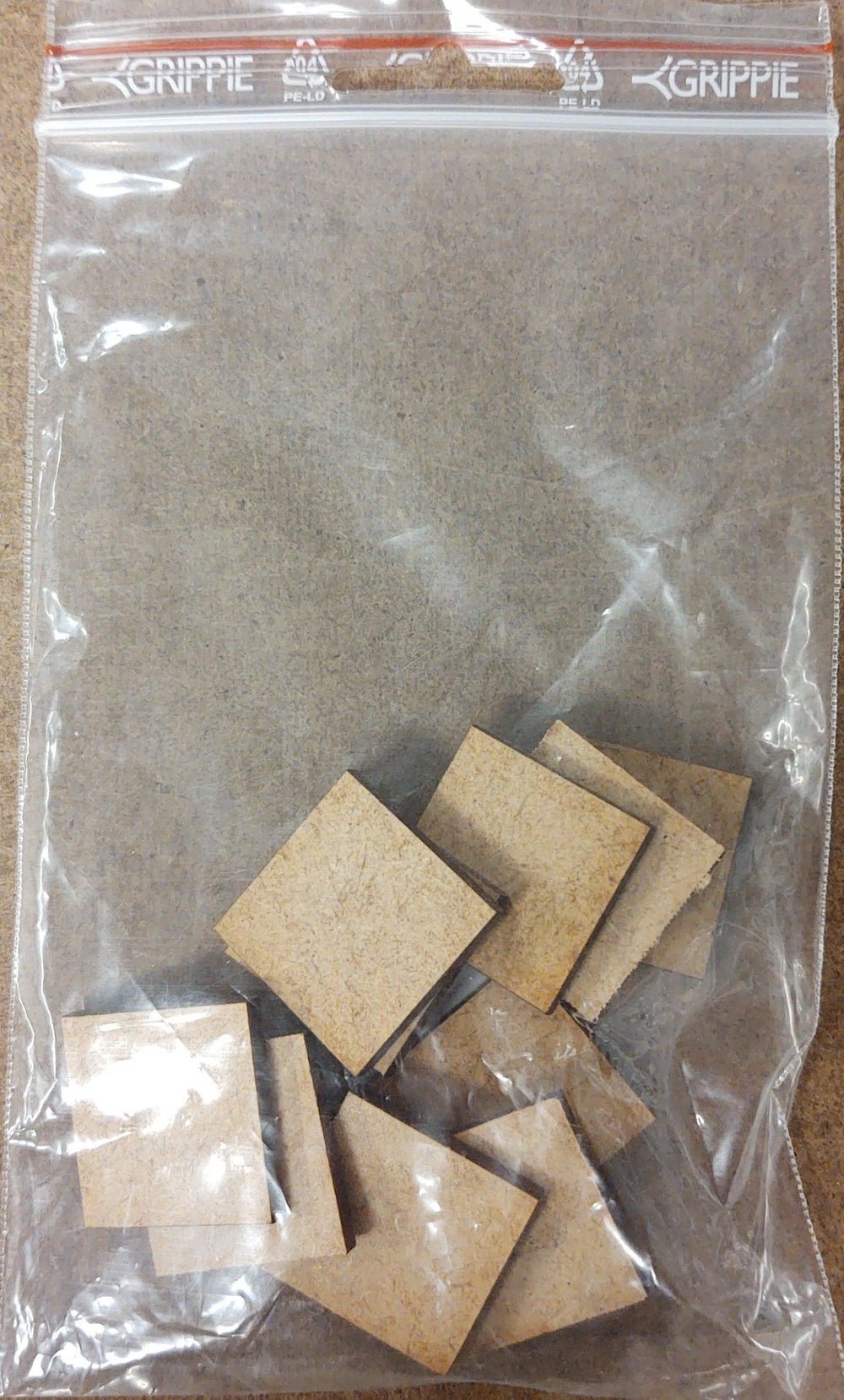 MDF Bases square 25x25mm (10) - ZZGames.dk