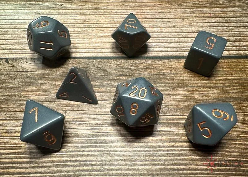 Opaque Polyhedral 7-Die Set - Dark Grey w/Copper - ZZGames.dk