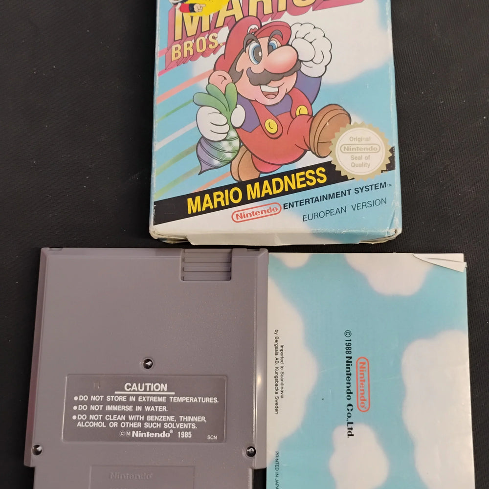
                  
                    Super Mario Bros. 2 i æske (SCN)
                  
                